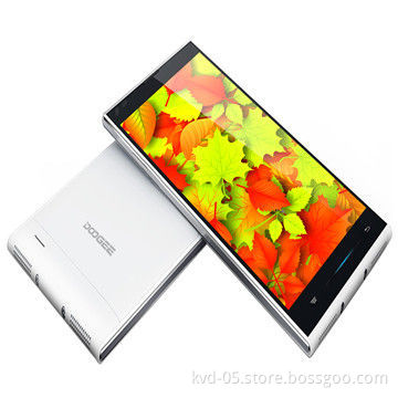 GPS phones with 5.5-inch MTK6592, dual camera, WiFiNew